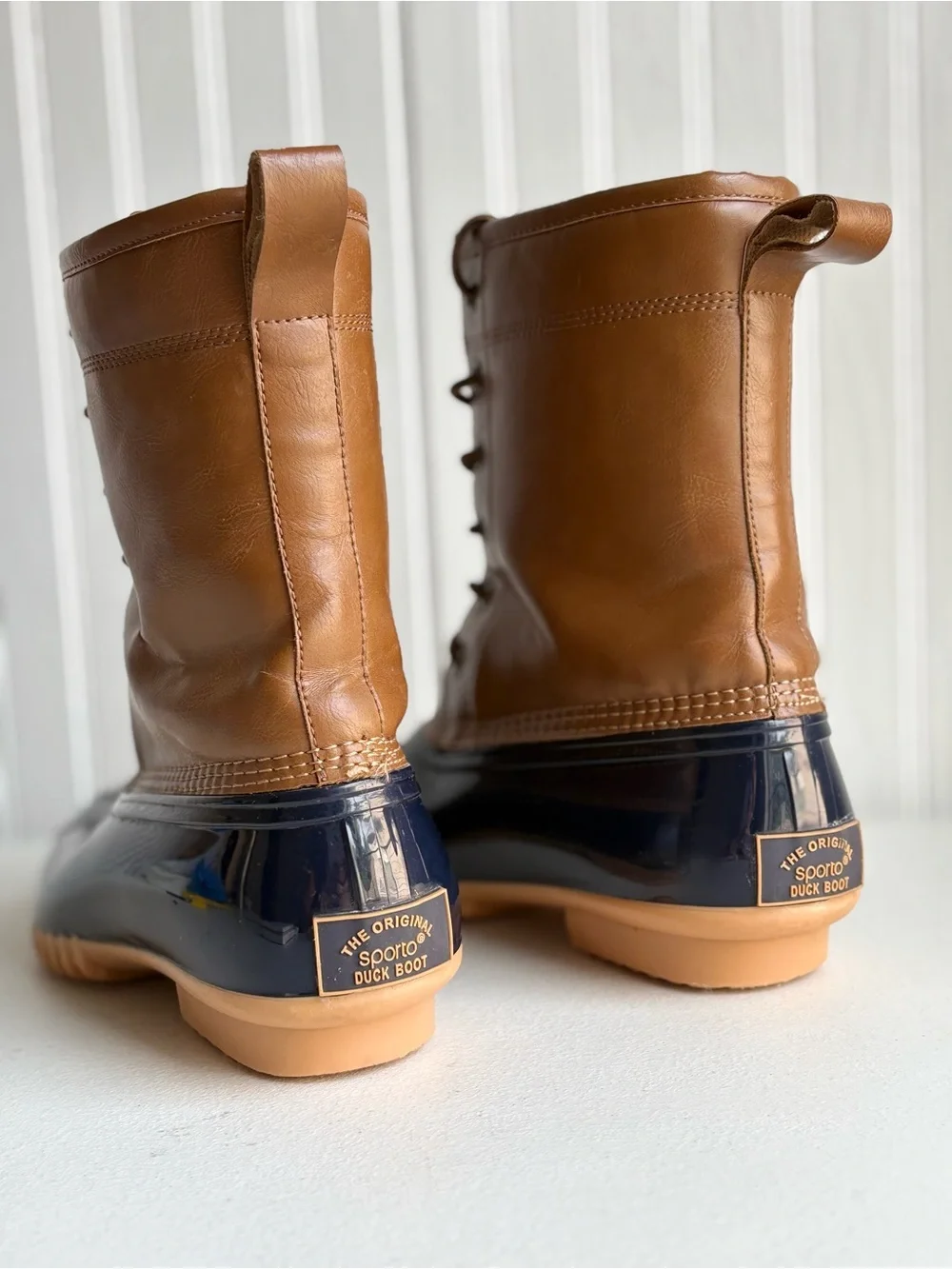 The original Sporto duck boot navy blue women’s size 9 plaid flannel lining
